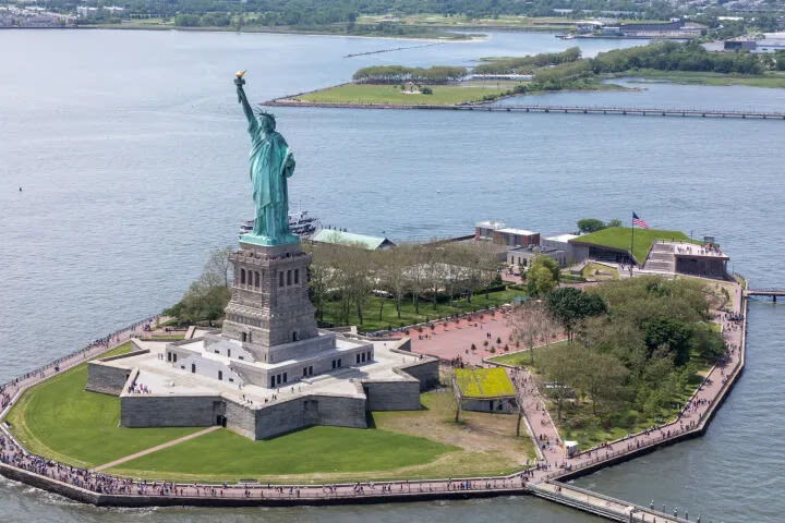 Statue of Liberty and Ellis Island Half Day Tour with Audio Guide - What the audio-guide package actually includes