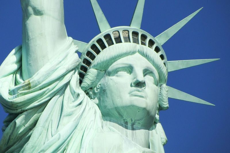 Statue of Liberty and Ellis Island Priority Boarding Tour - Battery Park: a short introduction before the ferry