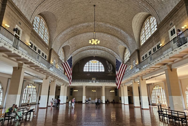Statue of Liberty and Ellis Island Priority Boarding Tour - Should you book this Statue of Liberty tour?