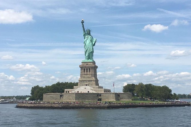 Statue of Liberty, Ellis Island & Round Trip Ferry - Ellis Island History