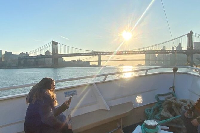 Statue of Liberty, Ellis Island With Meal in New York City - Common Questions