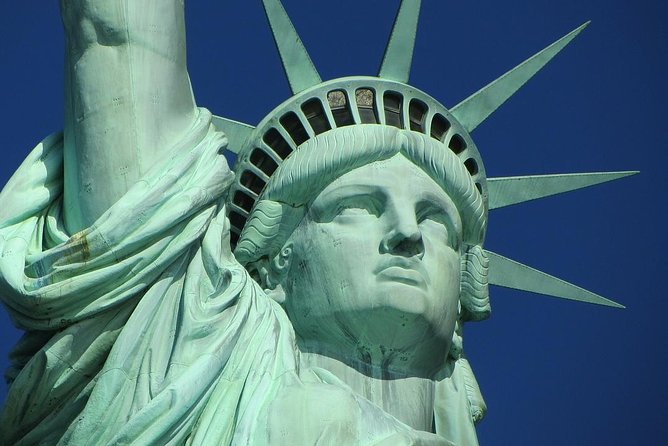 Statue of Liberty Roundtrip Ferry Ticket 1st Tour 8:30am - Meeting Point and Boarding