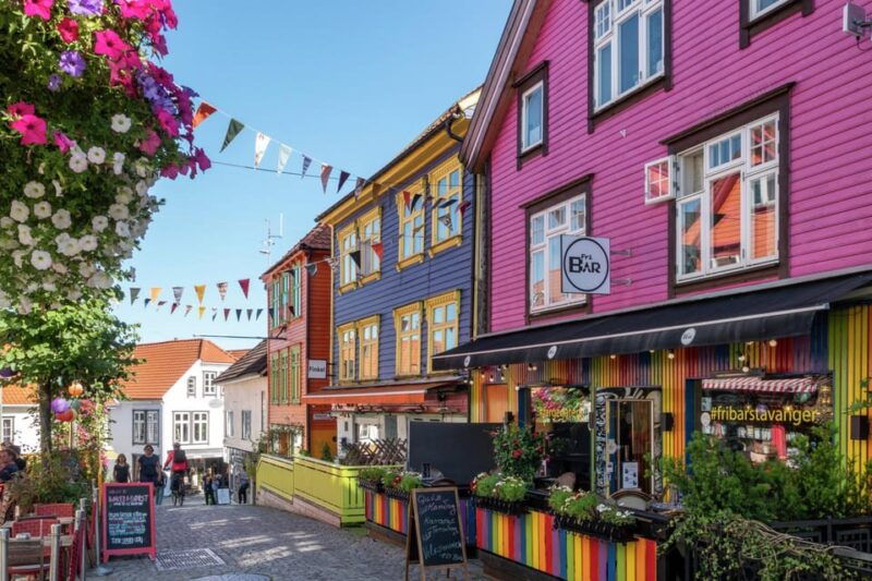 Stavanger: City Highlights Bus and Walking Tour - Good To Know
