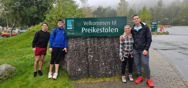 Stavanger: Evening Run to Pulpit Rock - Lets Run! - Return Journey