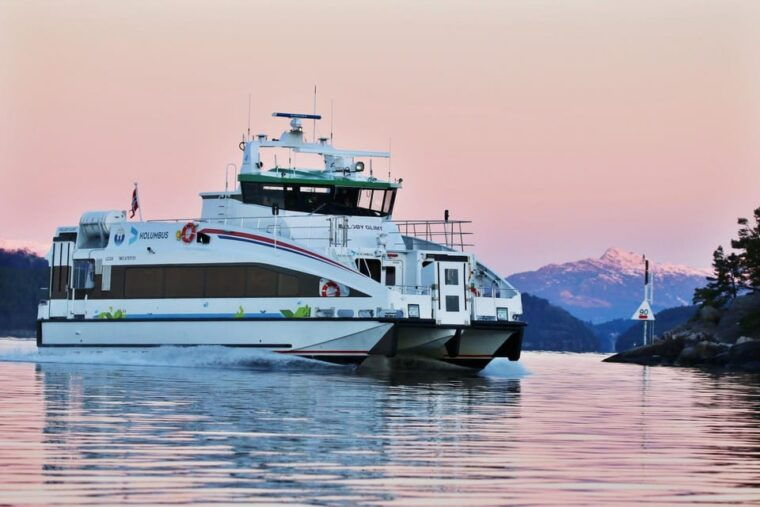 Stavanger: Fjord Cruise to Lysefjord and Pulpit Rock - Guides, Audio, and Accessibility