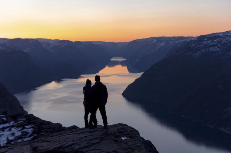Stavanger: Preikestolen Sunrise Hike With Breakfast Buffet - Experience Highlights