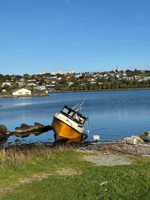 Stavanger: Private Bike Tour with 3 Swords Monument - Good To Know