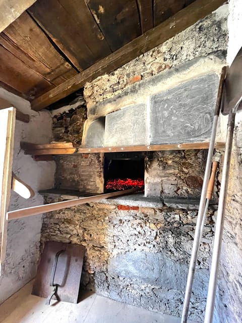 Stazzema: Guided Tour With Cooking Class and Lunch - Booking Your Adventure