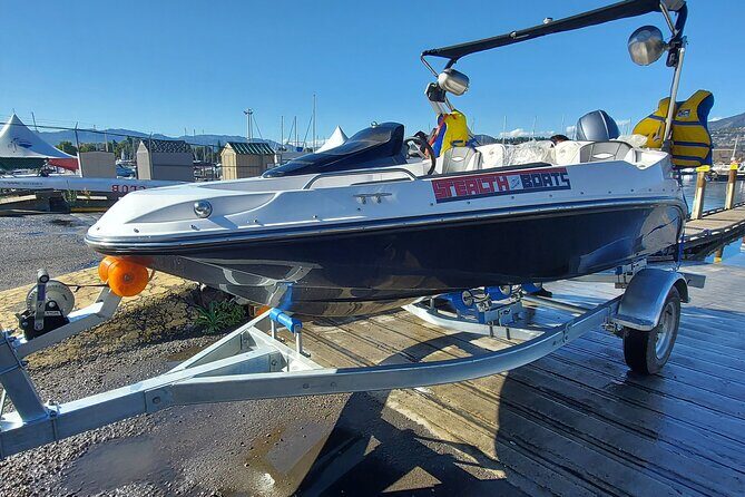 Stealth 4 Passenger Boat Rental - Summary