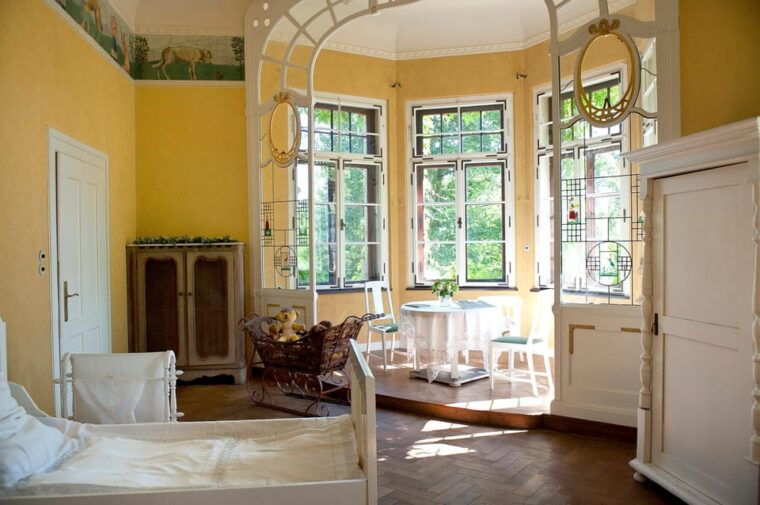 Stein: Guided tour of Count von Faber-Castell's castle - Shopping and Souvenirs