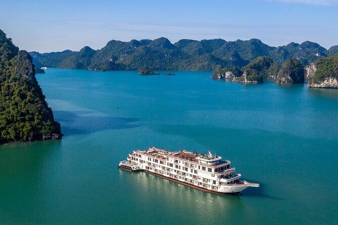 Stellar Cruise 2-day Explore Halong Bay from Hanoi - An In-Depth Review of the 2-Day Stellar Cruise Experience