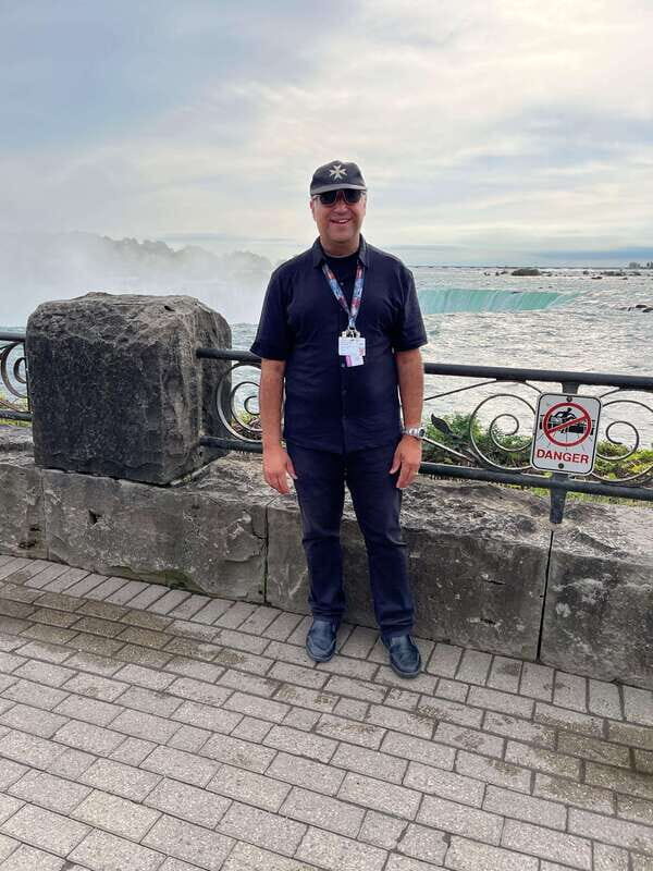 Step On Guide Services by Tour Guide Micko (from Niagara) - The Sum Up