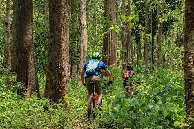 Sticky Waterfall Cycling Tour - Itinerary Overview