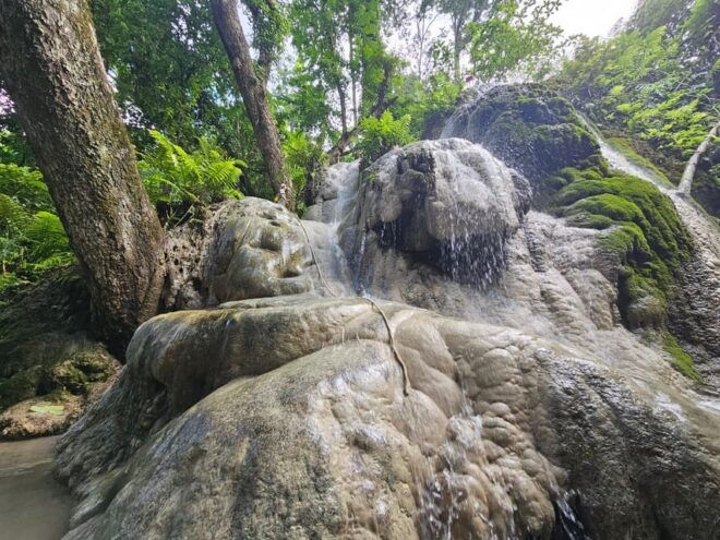 Sticky Waterfall & Wild Temple & Rare Forest Market. - Essential Packing Tips