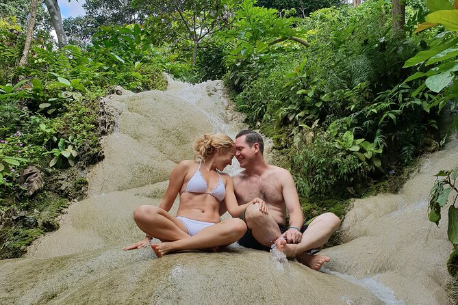 Sticky Waterfalls Tour Chiang Mai Thailand With Annie - The Sum Up