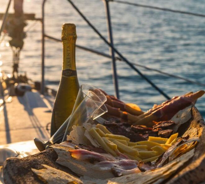 Stintino: Asinara & La Pelosa Sunset Private Sailing Tour - Frequently Asked Questions