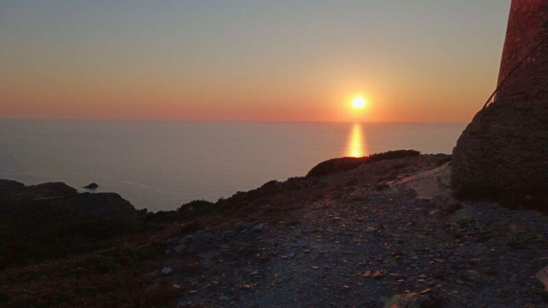 Stintino: sunset hike at Capo Falcone with tasting - Authentic Experiences and Authenticity