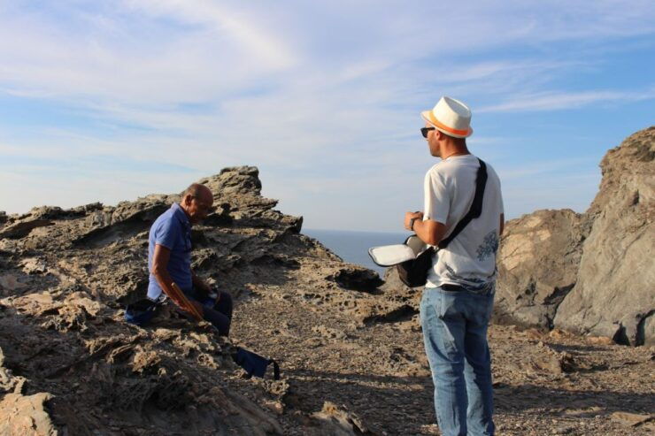 Stintino: Trekking Tour in Capo Falcone - Languages and Inclusions