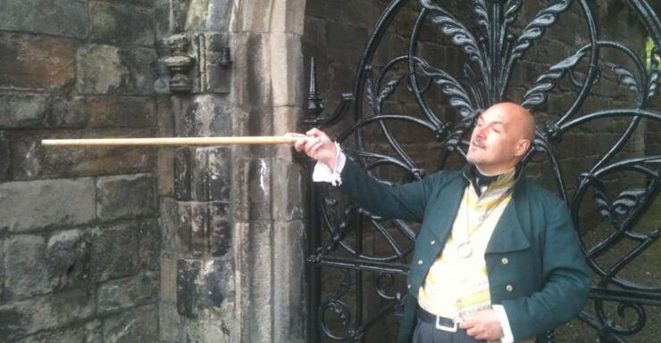 Stirling Castle and the Old Town: Private Walking Tour - Experience Highlights