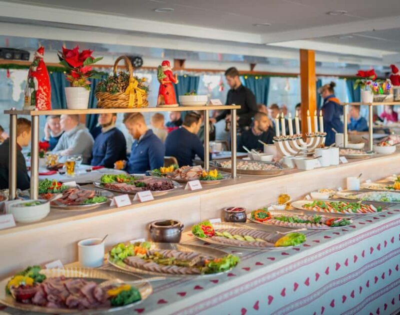 Stockholm: All-You-Can-Eat Christmas Buffet Cruise Livemusic - An Authentic Swedish Christmas on the Water