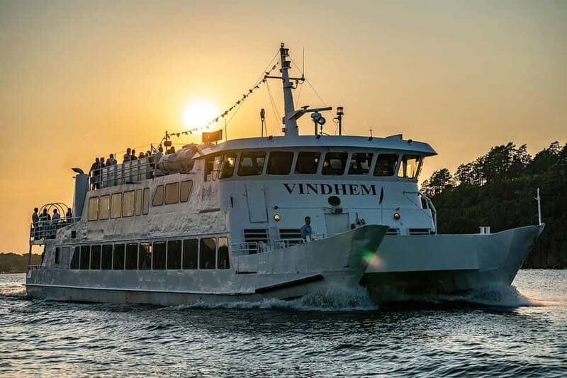 Stockholm: All-You-Can-Eat Shrimp/Tacos Cruise & Live Music - An In-Depth Look at the Stockholm Shrimp & Tacos Cruise