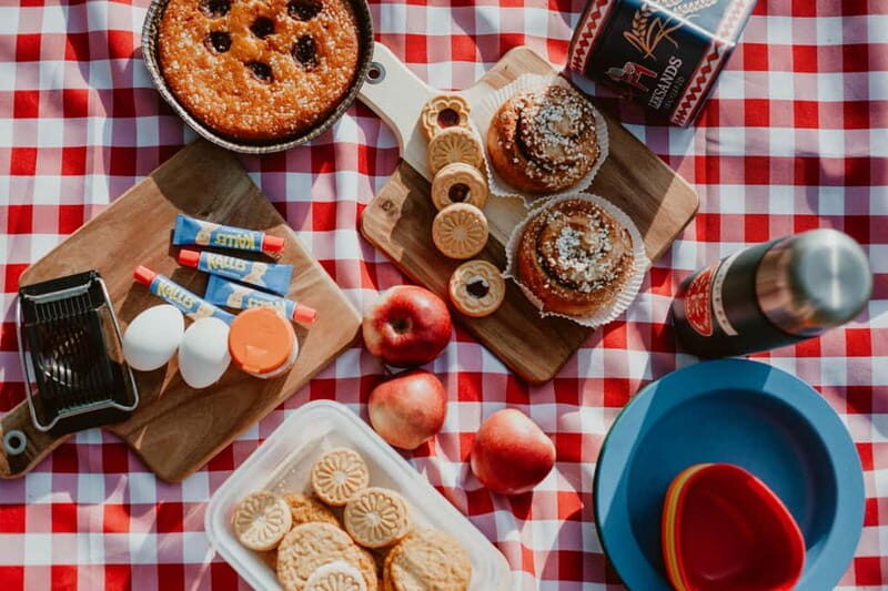 Stockholm: Archipelago Islands Kayak Tour and Outdoor Picnic - The Sum Up