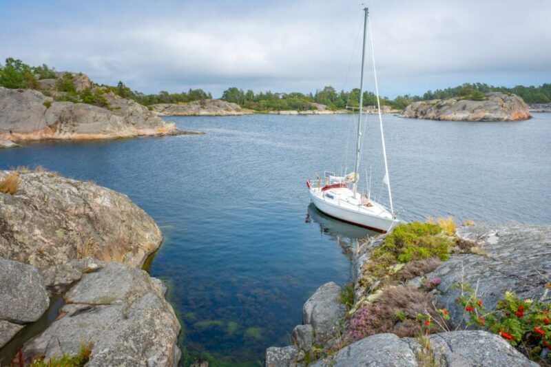 Stockholm: Archipelago Sailing Adventure with Island Chill - Swimming and Relaxing on the Islands