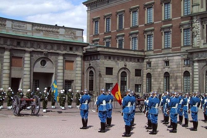 Stockholm BEST Walking Tour With Private Guide - Scenic Views and Photo Opportunities