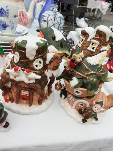 Stockholm: Christmas Traditions & Tastings Small Group Tour - Booking Information