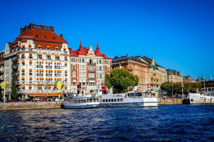 Stockholm City Exploration Game and Tour - Activity Description