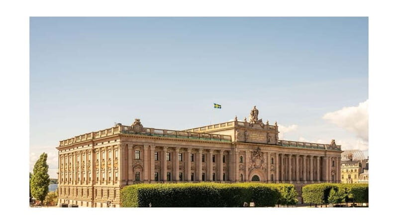 Stockholm Day Tour: Old Town, Vasa Museum & City Views - Good To Know