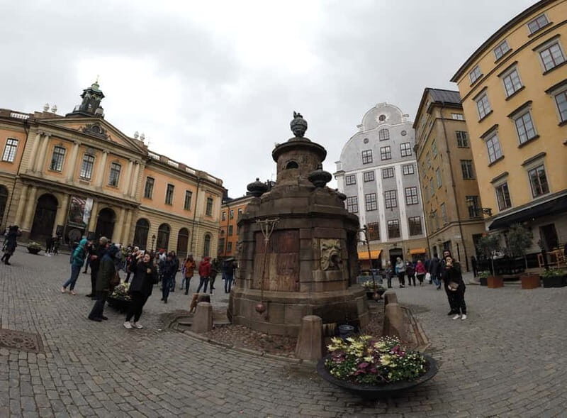 Stockholm: Full-Day Guided Sightseeing Tour with Lunch - The Sum Up