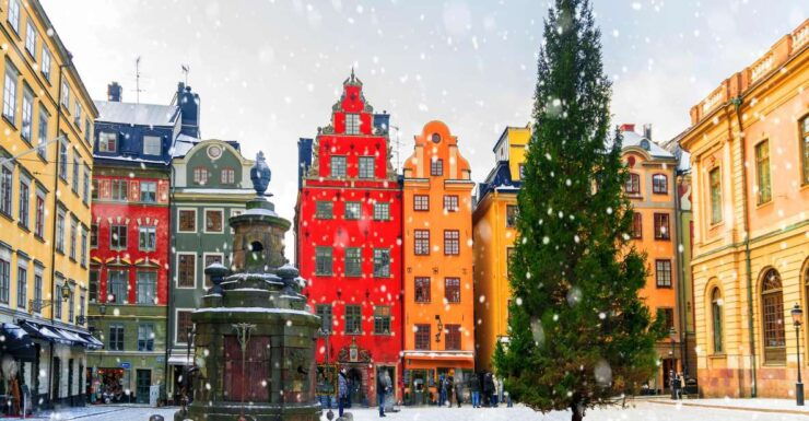 Stockholm Gamla Stan Walking Tour and Djurgården Boat Cruise - Activity Details