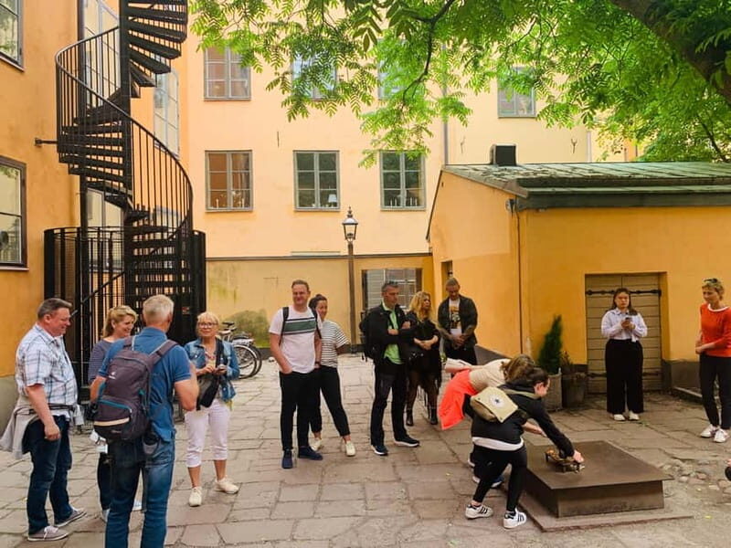 Stockholm: Guided Historic Walking Tour in the Old Town - Good To Know