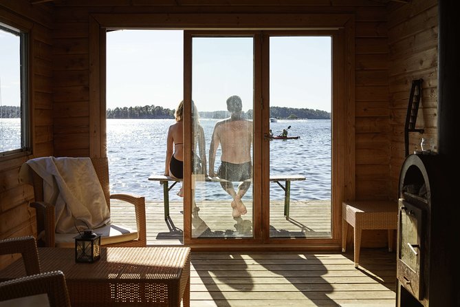 Stockholm Highlights Tour - Fashion Districts and Downtown