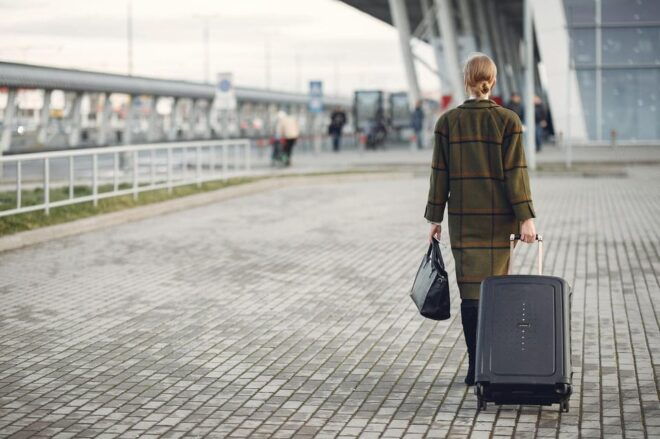 Stockholm Luggage Storage Service - Customer Support Availability