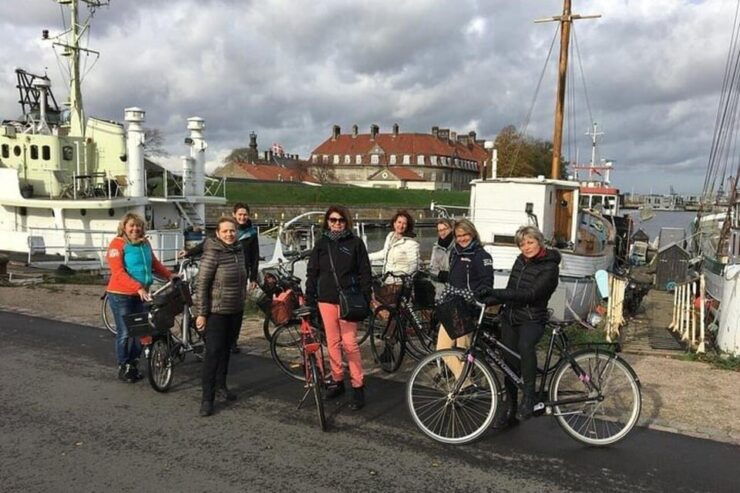 Stockholm : Old Town Private Walking Tour With a Guide - Good To Know