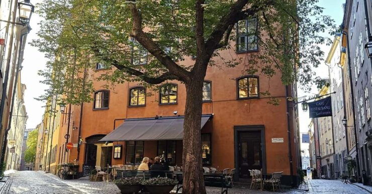 Stockholm: Old Town Walking Tour, Stories and Secrets - Good To Know