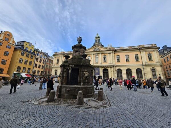 Stockholm: Old Town Walking Tour, Stories and Secrets - Tips for a Great Experience