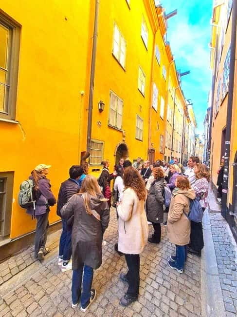 Stockholm: Old Town Walking Tour with Local Guide - Discovering Stockholm’s Old Town