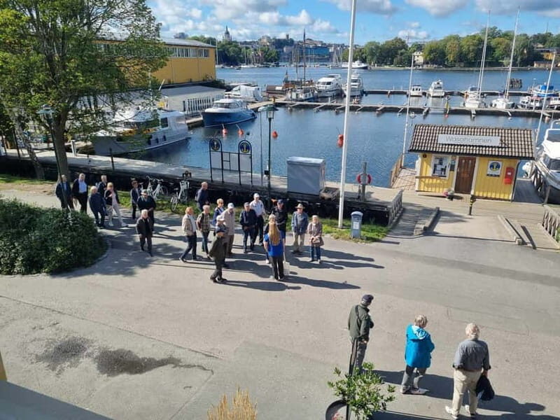 Stockholm: private 3h tour - Old Town, ferry and Vasa museum - Good To Know