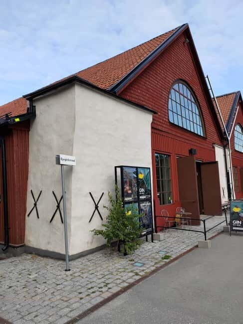 Stockholm: private 3h tour - Old Town, ferry and Vasa museum - Who Will Love This Tour?