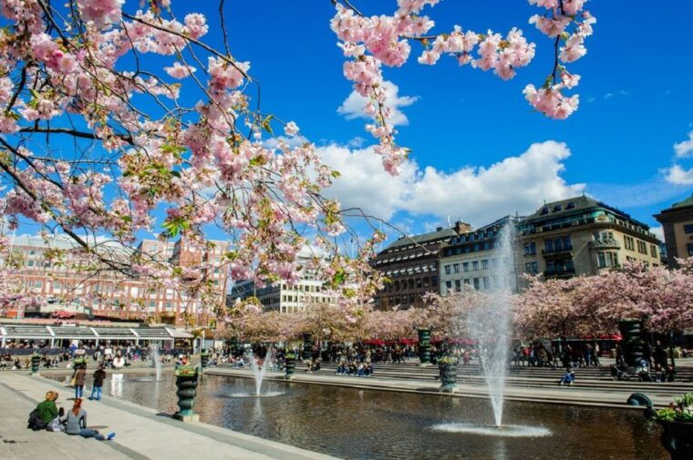 Stockholm: Self Guided GPS Bike Tour - Navigating and Using the Routes