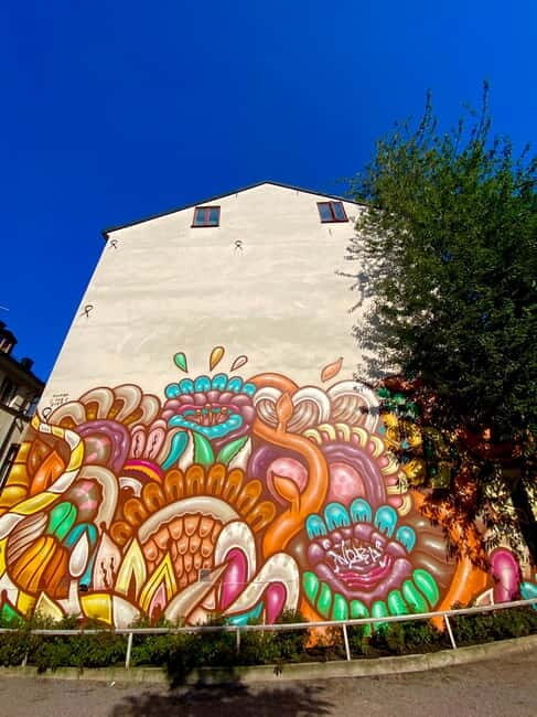 Stockholm: Södermalm Urban Art and Hidden Gems Tour - Discovering Stockholm’s Street Art in Södermalm
