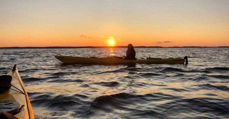 Stockholm: Sunset Kayak Tour in the Archipelago + Fika - Stockholm: Sunset Kayak Tour in the Archipelago + Fika
