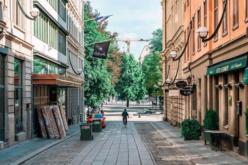 Stockholm Syndrome: 3-Hour Private Walking Tour - An In-Depth Look at the Stockholm Syndrome Tour