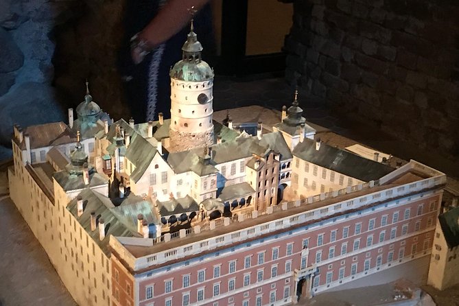 Stockholm Top Attractions All-Inclusive Gran Tour 1/2 Day - Tour Highlights