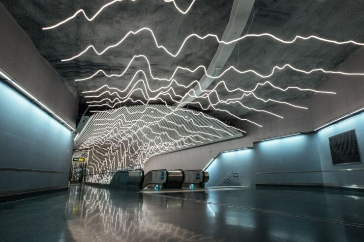 Stockholm: Underground Metro Art Ride With a Local Guide - Tour Duration and Guide Availability