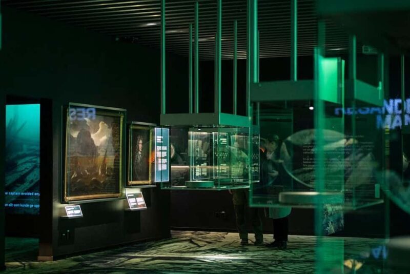 Stockholm: Vasa Museum, Vrak & Canal Live Guided Boat Tour - Authentic Experiences & Review Insights