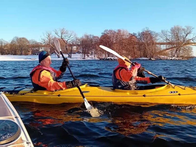 Stockholm: Winter Kayaking Tour through the City Centre - Good To Know